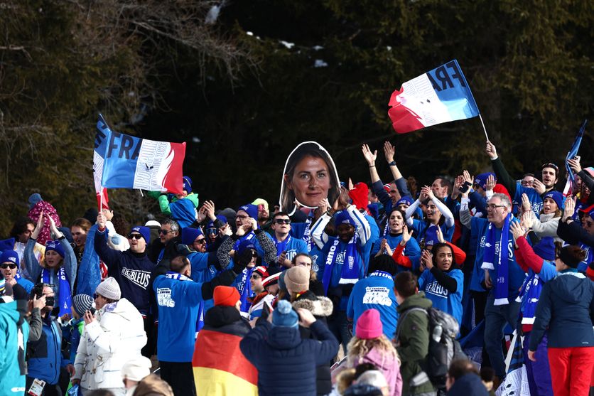Biathlon - Milano Cortina 2026 Winter Olympics: Day 2 Les supporteurs français galvanisent les Jeux olympiques d’hiver Milan-Cortina 2026