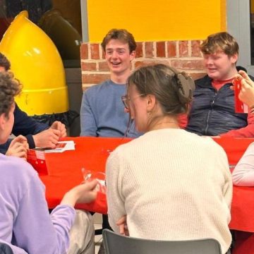 0bd48277-f464-4be1-8565-82a9cadcc3d7 Augmentation de l’intérêt des jeunes pour le christianisme