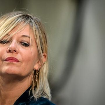 Accusations de viol portées contre Patrick Bruel par Flavie Flament