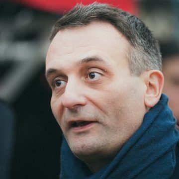 Florian Philippot annonce sa candidature pour la présidentielle de 2027