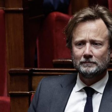Boris Vallaud quitte la direction du PS en désaccord avec Olivier Faure