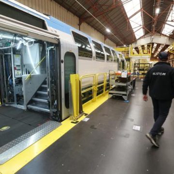 Alstom fait face à des défis malgré des résultats solides