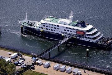Le MV Hondius accoste à Rotterdam après une épidémie d’hantavirus à bord