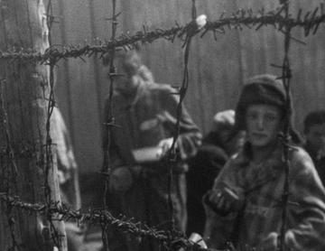 76876cac-dff8-474d-beb5-b0749265d0dc Des images inédites sur la libération de Bergen-Belsen