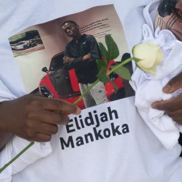 Hommages à Elidjah: Une marche blanche à Nantes