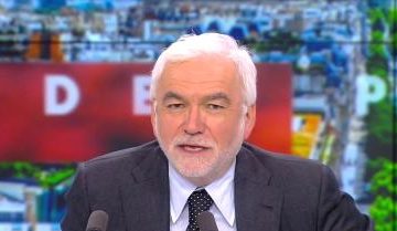 Les relations tendues avec le régime algérien