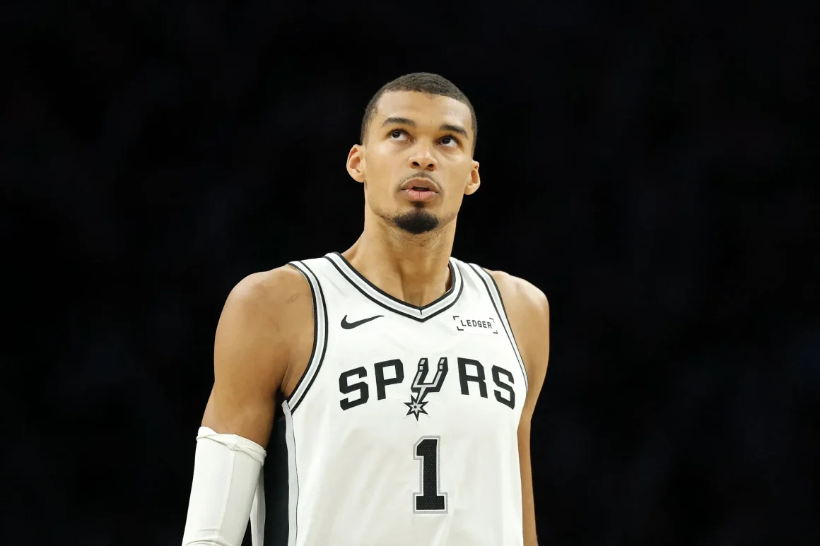 Les Spurs dominent Minnesota et se rapprochent de la finale Ouest