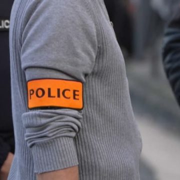 Découverte d’un corps dans une voiture incendiée à Échirolles