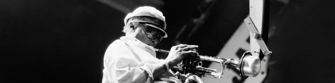 Miles Davis : Un Concert Électrisant à Antibes en 1984