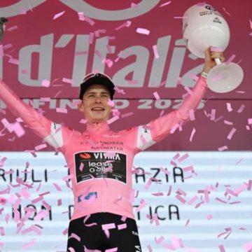 Jonas Vingegaard remporte le Tour d’Italie 2026
