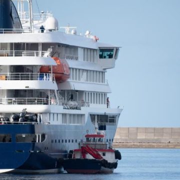 Le retour en mer du Hondius après une désinfection