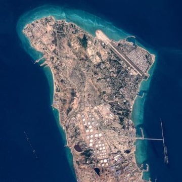 Une nappe de pétrole importante détectée au large de l’île iranienne de Kharg