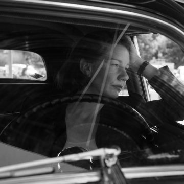 Critique de Fatherland par Pawel Pawlikowski