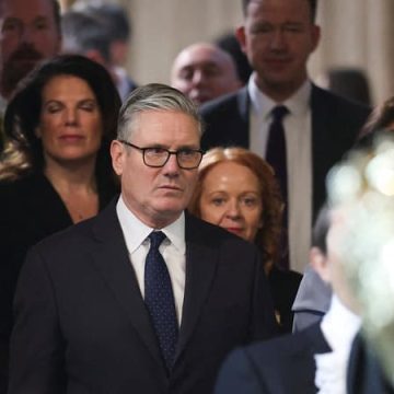 e3a635ff-4b81-492f-a3ee-628b8aede32f Keir Starmer face à l’adversité politique