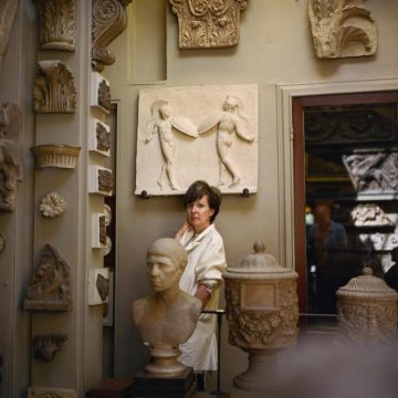 Rencontre avec Olivia Laing : L’art, la solitude et l’identité non binaire