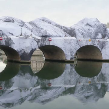 Une œuvre de JR transforme le Pont Neuf
