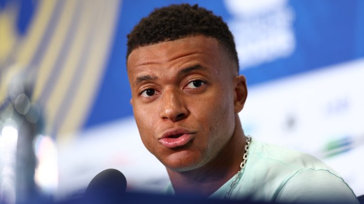 09670944-57c6-41e3-ac64-1e7c1704389d Conférence de presse de Kylian Mbappé avant le match contre l’Irak