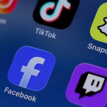 La domination croissante des réseaux sociaux comme source d’information