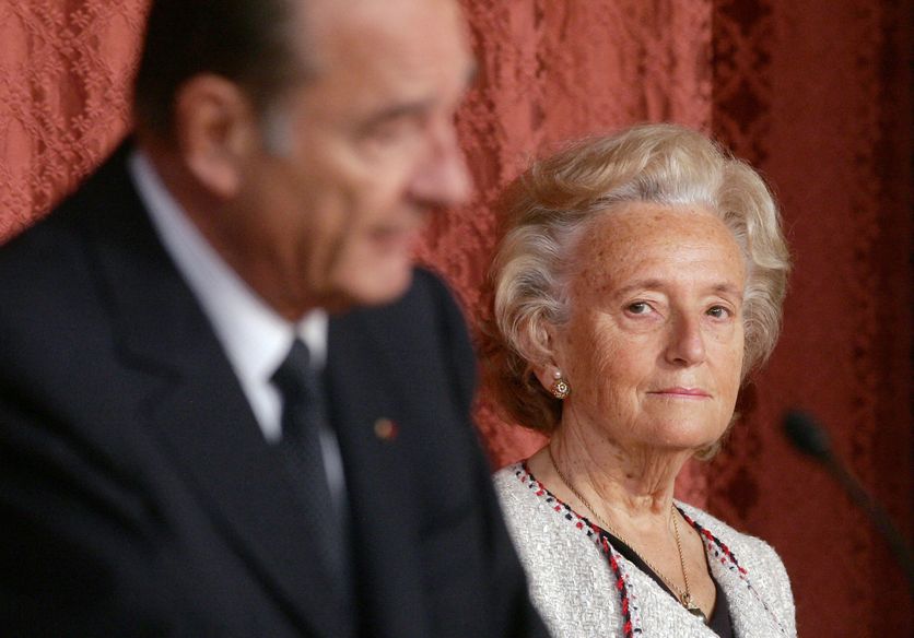 ELYSEE-DECORATIONS Mort de Bernadette Chirac, la « femme de » devenue femme d’État