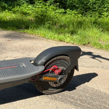 Test de la trottinette Ninebot F3 Pro E de Segway