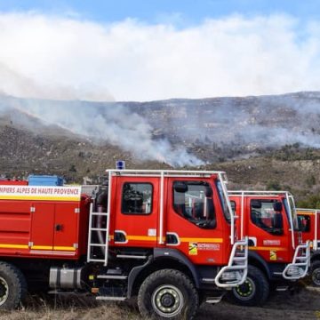 3528a0ea-61e9-4ef7-86e3-7d57d4c5db6b Incendie dans le Cher : 25 hectares ravagés et interventions en cours
