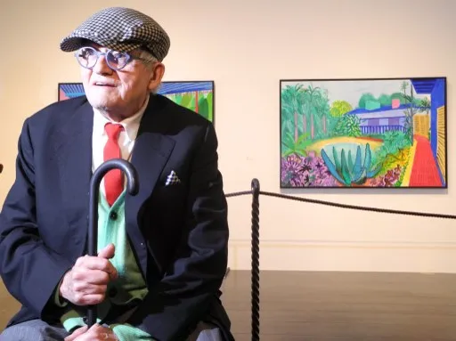 37f5a7d2-09f2-490d-8338-a2c7589ac391 Un voyage artistique et musical dans la vie de David Hockney
