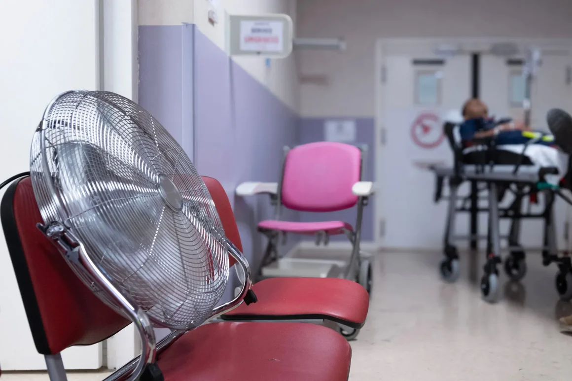 L’impact des vagues de chaleur sur les urgences et les établissements de santé