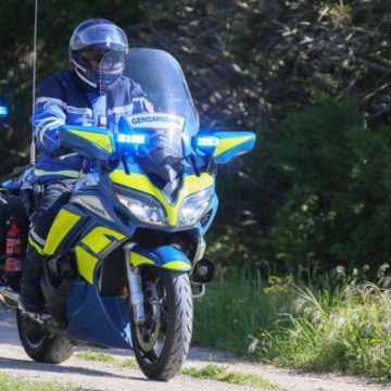 Un gendarme tué et deux blessés lors d’un accident en marge du G7