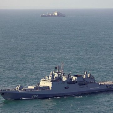 Incident en Manche entre navire russe et yacht britannique
