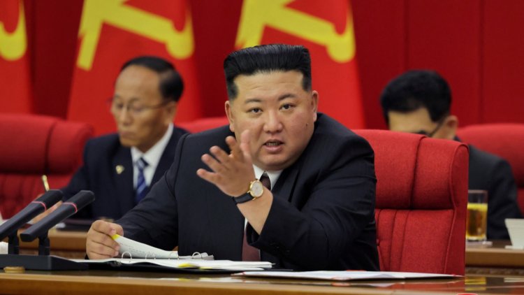 582d21c0-0db1-4f02-96ad-be01ca5e25f7 Engagement de Kim Jong-un pour renforcer la défense nord-coréenne