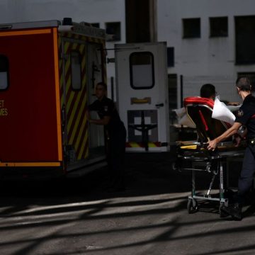Hospital emergency departments under strain amid a heatwave in France Impact de la canicule sur la mortalité en France
