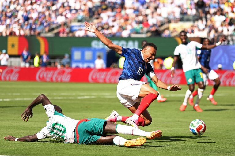 FBL-WC-2026-MATCH17-FRA-SEN L’équipe de France remporte son premier match de la Coupe du monde contre le Sénégal