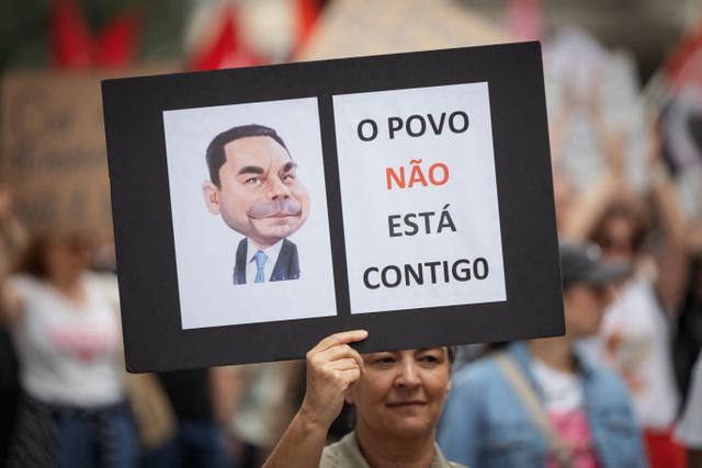 66f11e2e-7095-4ef5-81b5-690dc578c29a La réforme du Code du travail stoppée par une alliance inattendue au Portugal