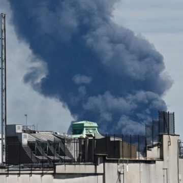 Incendie majeur à Bobigny mobilise d’importants moyens de secours