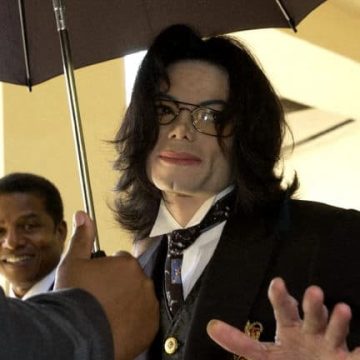 Michael Jackson face aux accusations : un retour sur un procès médiatisé