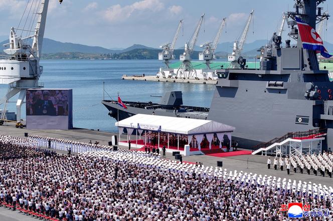 80045a12-062b-4226-aa1e-016d99ebffb4 Kim Jong-un annonce l’équipement de la marine nord-coréenne en armes nucléaires