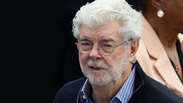 83499a48-a891-4712-b69c-a3f60b370bd5 La participation enthousiaste de George Lucas au film « Des Minions et des Monstres »