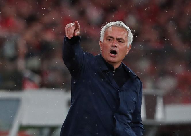 8827dae2-f593-41d1-8dd6-74fae3645ba2 José Mourinho nommé entraîneur du Real Madrid