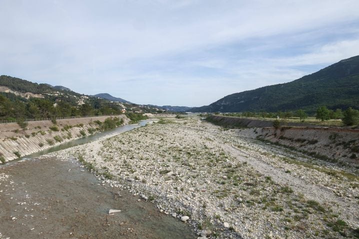 882b869e-bcdf-4075-9c92-fa2511d97e06 Vers des températures extrêmes en France : les défis du réchauffement climatique