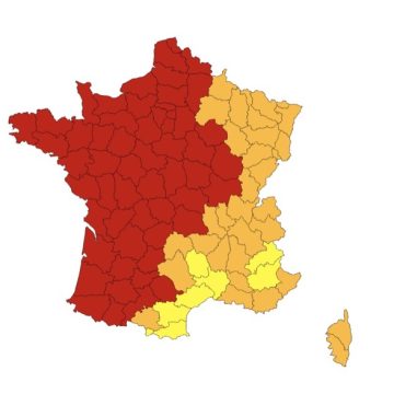 8befdc9f-c4bd-4a2a-b41e-68100239ed76 Vigilance rouge pour 58 départements en raison de la canicule en France
