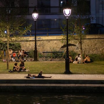988a8940-8fa6-4eb4-99fe-6be0e7295436 Confrontés à la Canicule, les Français Cherchent la Fraîcheur Nocturne