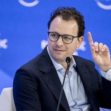 Anthropic propose un ralentissement du développement de l’IA