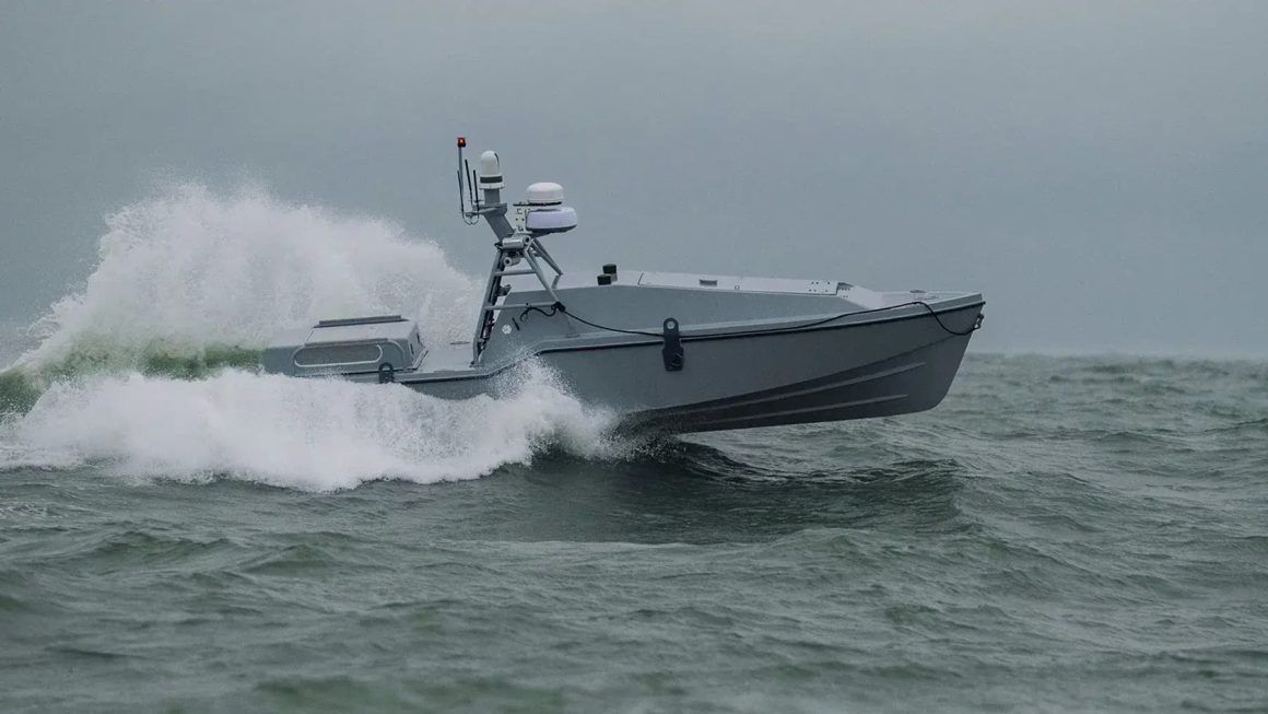 9cee3176-bbcb-4f71-8e27-5d15c56b0805 Le rôle innovant des bateaux-drones autonomes dans le sauvetage maritime