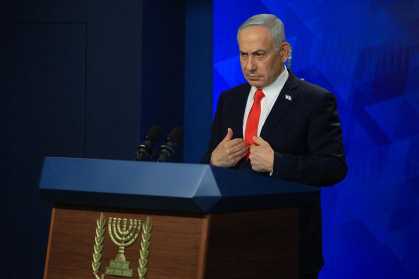 Israeli Prime Minister Benjamin Netanyahu holds a news conference, following a U.S.-Iran deal, in Jerusalem Netanyahou se Présente de Nouveau aux Élections Législatives en Israël