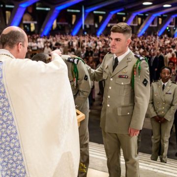 Militaires et quête spirituelle à Lourdes