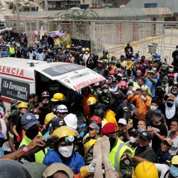 a504b8e2-a845-448d-9189-1d441960e060 Secours miraculeux après le double séisme au Venezuela