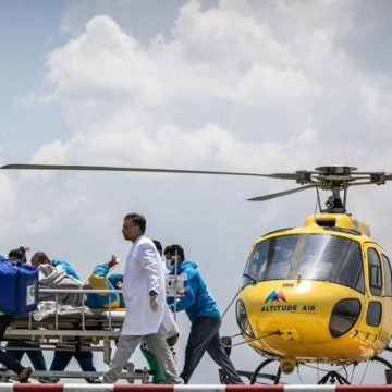 Guide népalais retrouvé vivant sur l’Everest après six jours