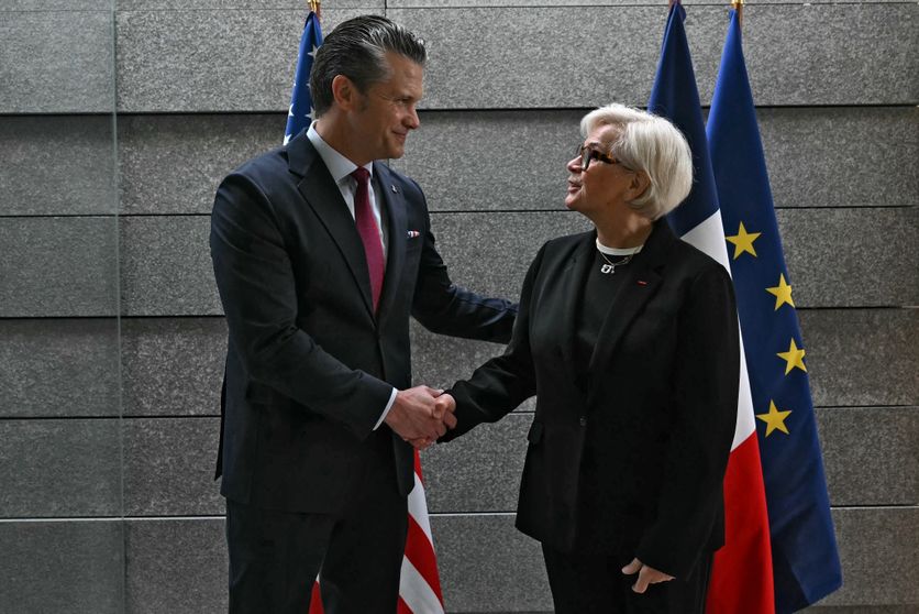aa9b7ffa-ead1-411b-aa6f-72eecc155afb Appel à une coopération renforcée en matière de défense lors du 82e anniversaire du débarquement en Normandie
