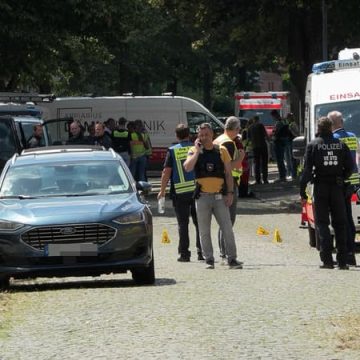 abe74c56-b8a3-4091-a9e1-dbda105a50be Fusillade tragique à Stade : enquête sur le suspect principal