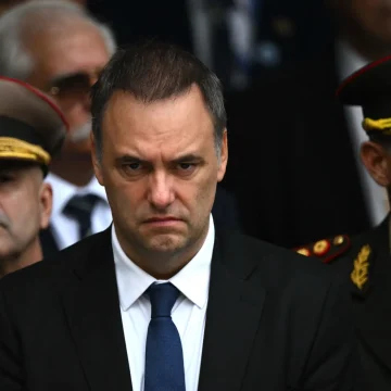 Un Scandale de Corruption Entraîne Javier Milei dans la Tourmente